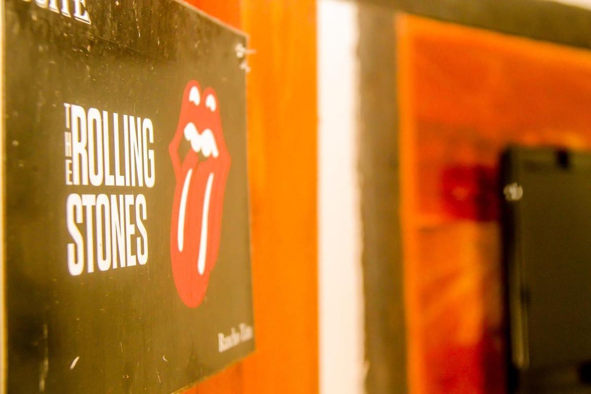 Suite Rolling Stones Catas Altas Exterior photo